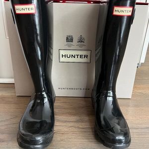 Kids HUNTER Original Gloss rain boots - black, size 4